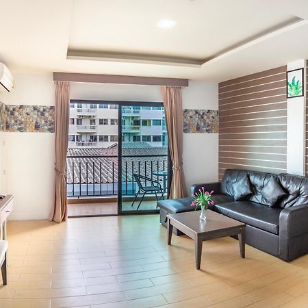 Scandia Beach Hotel Pantai Jomtien Bagian luar foto