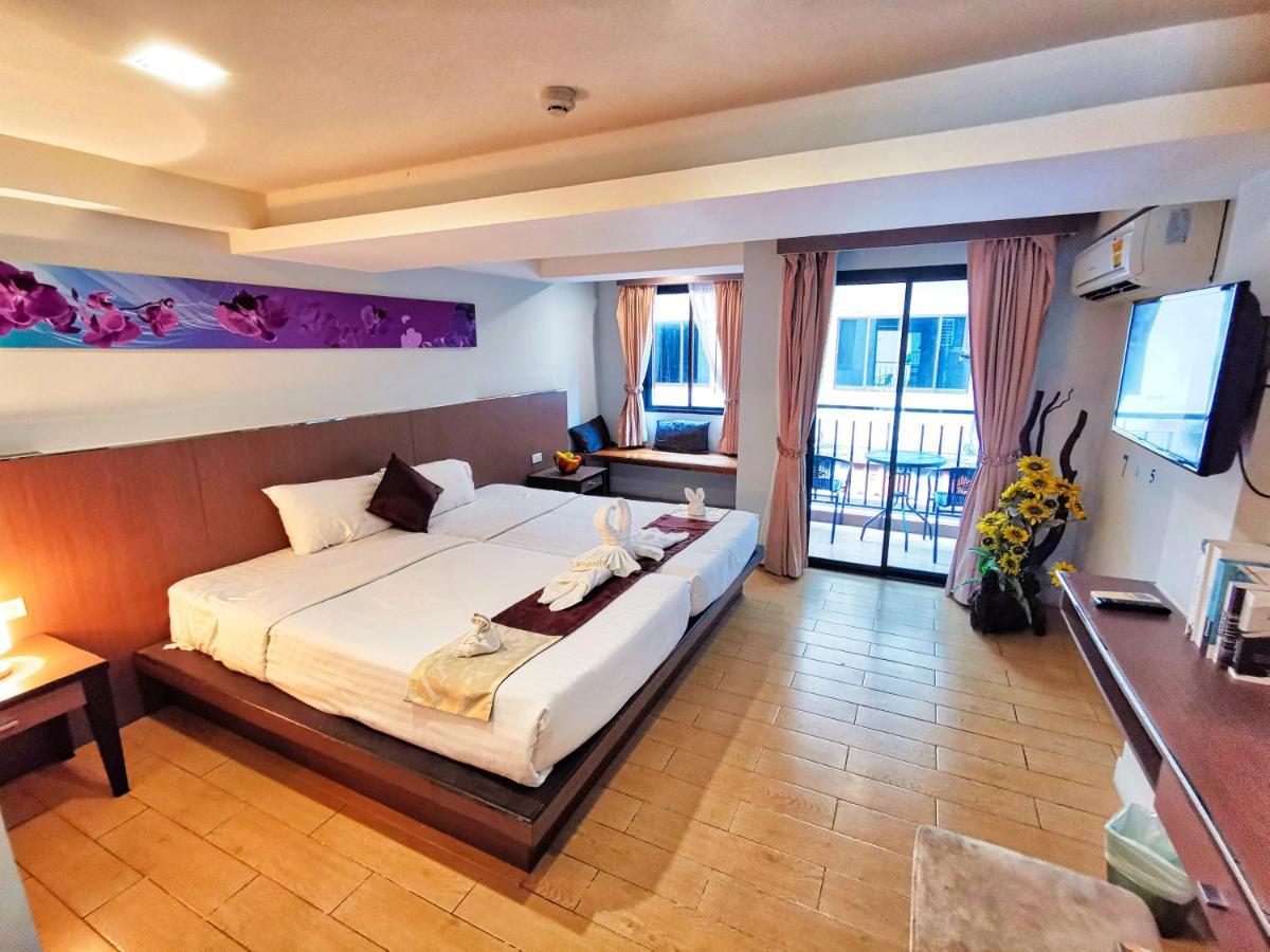 Scandia Beach Hotel Pantai Jomtien Bagian luar foto
