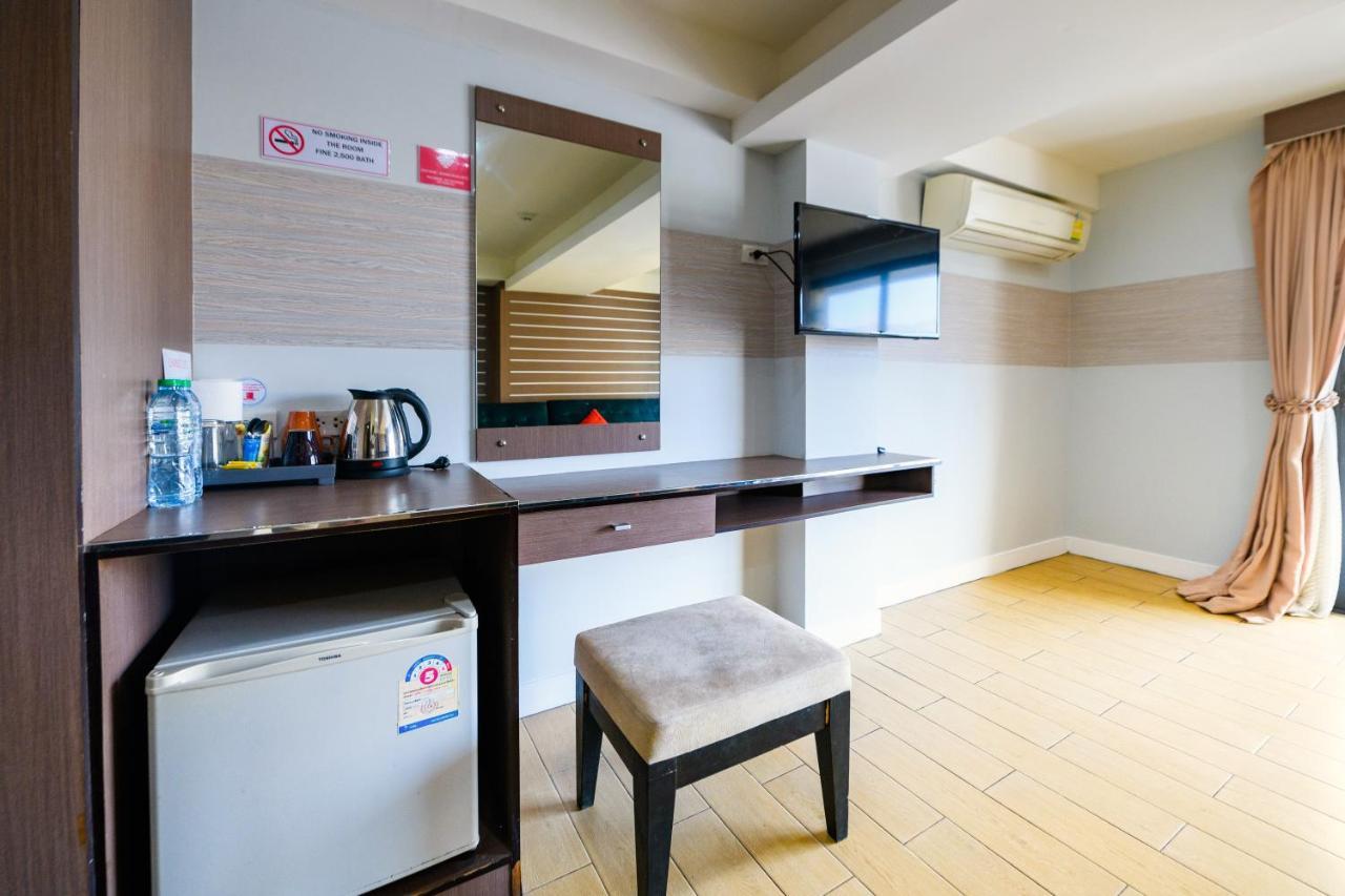 Scandia Beach Hotel Pantai Jomtien Bagian luar foto